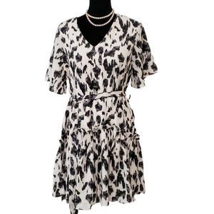 She + Sky White Black Abstract Flutter Sleeve V-Neck Mini Dress Tunic Size L